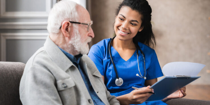 Gérontologie, gériatrie : zoom sur les spécialistes de la santé des seniors