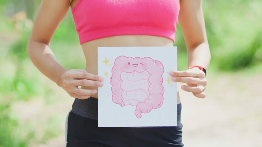un dessin d'Intestin devant une femme pour illustrer les intestins poreux